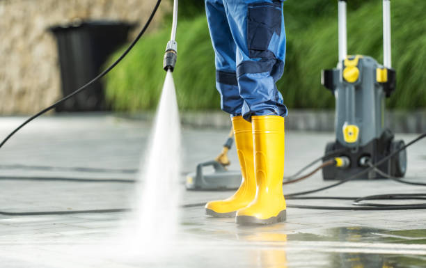 Best Residential Pressure Washing Services  in Hilbert, WI
