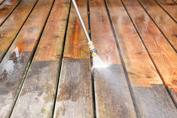 Best Concrete Pressure Washing  in Hilbert, WI