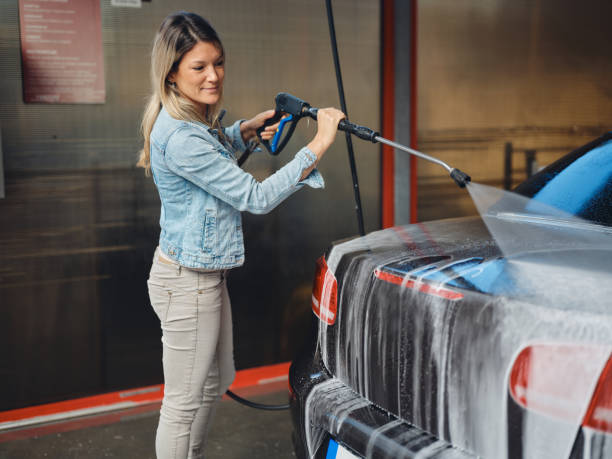 Best Sidewalk Pressure Washing  in Hilbert, WI